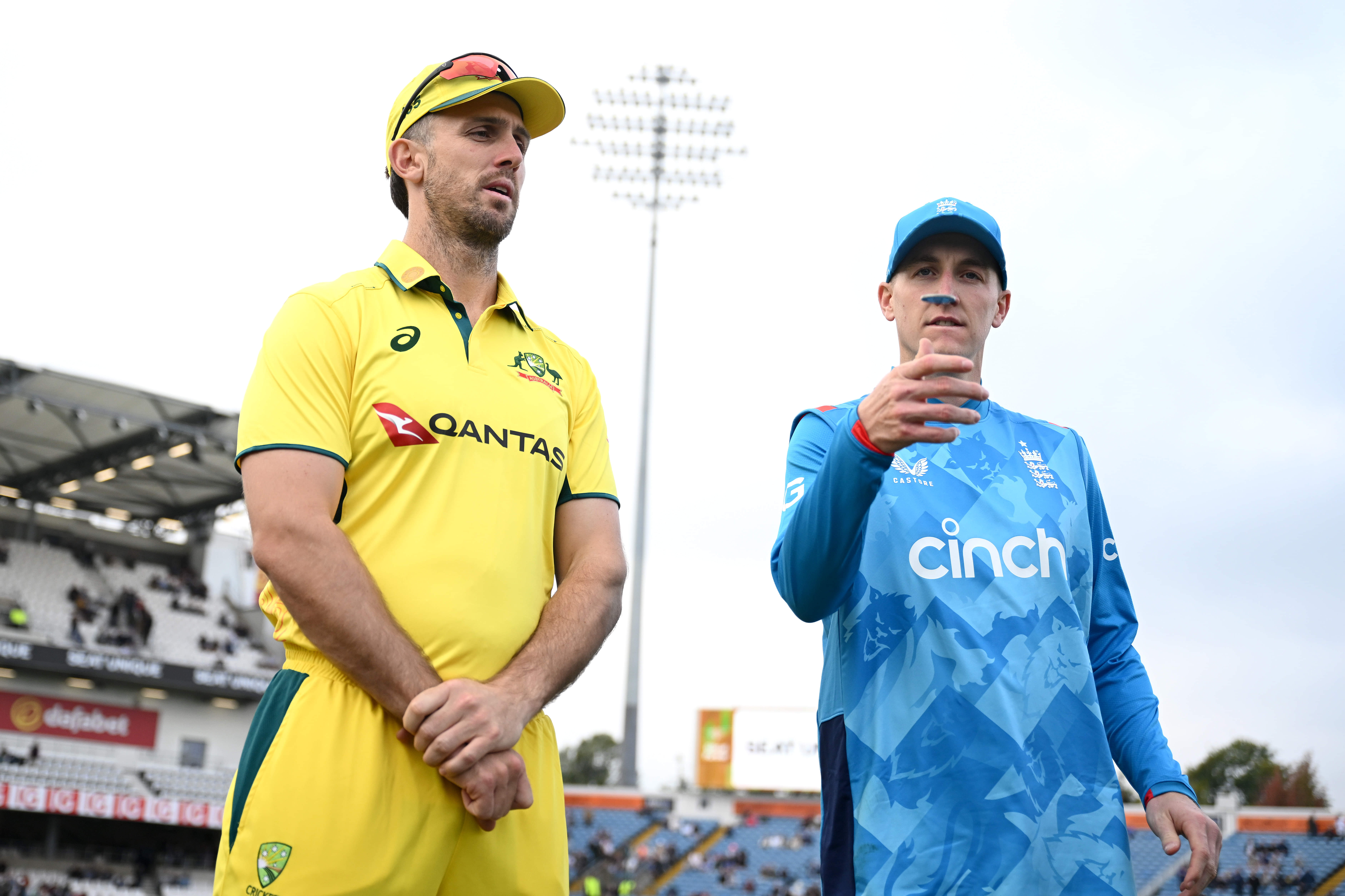 England bench Archer for second ODI; Australia recall Maxwell, Starc and Hazlewood