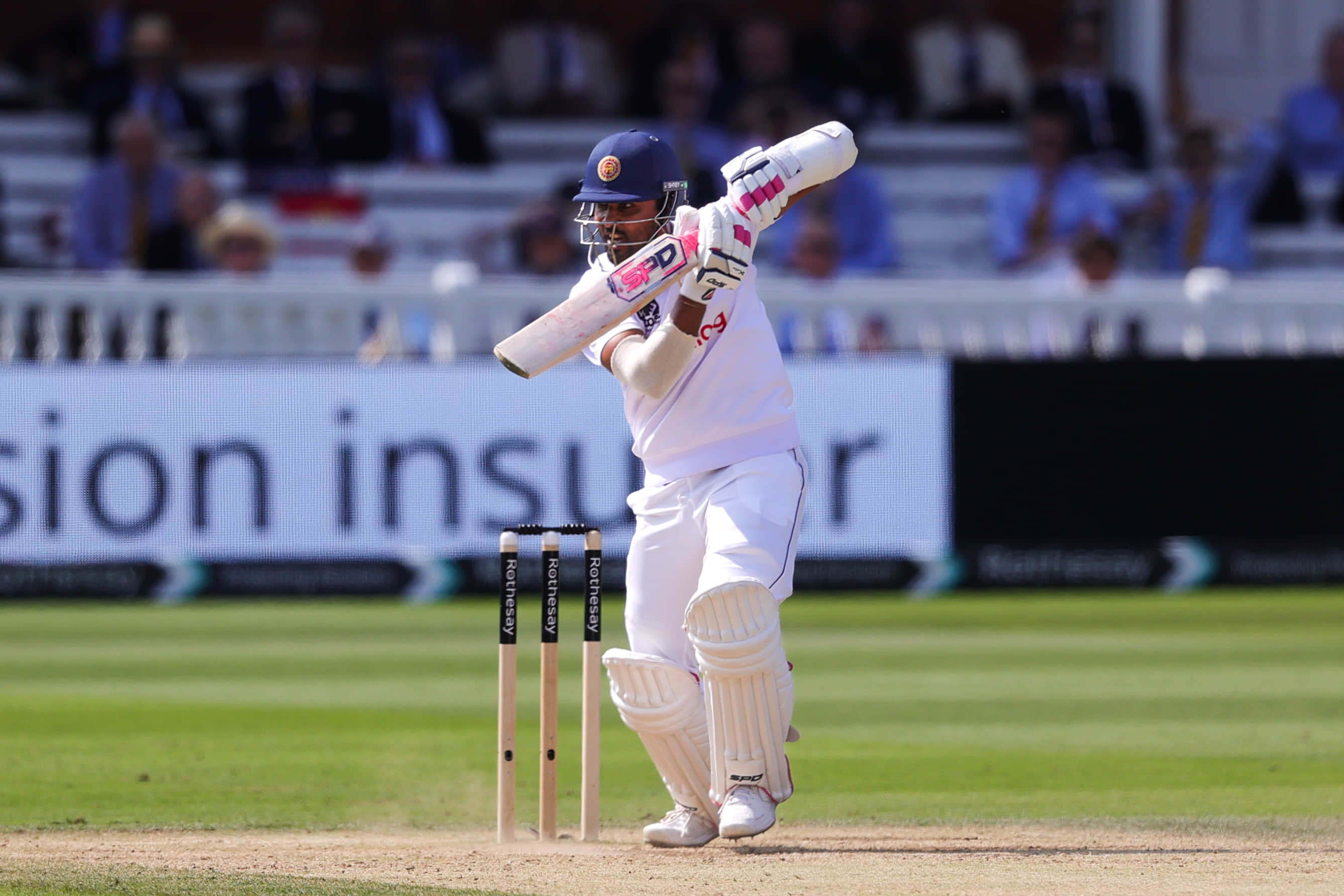 Dinesh Chandimal equals Angelo Mathews, Dimuth Karunaratne's record