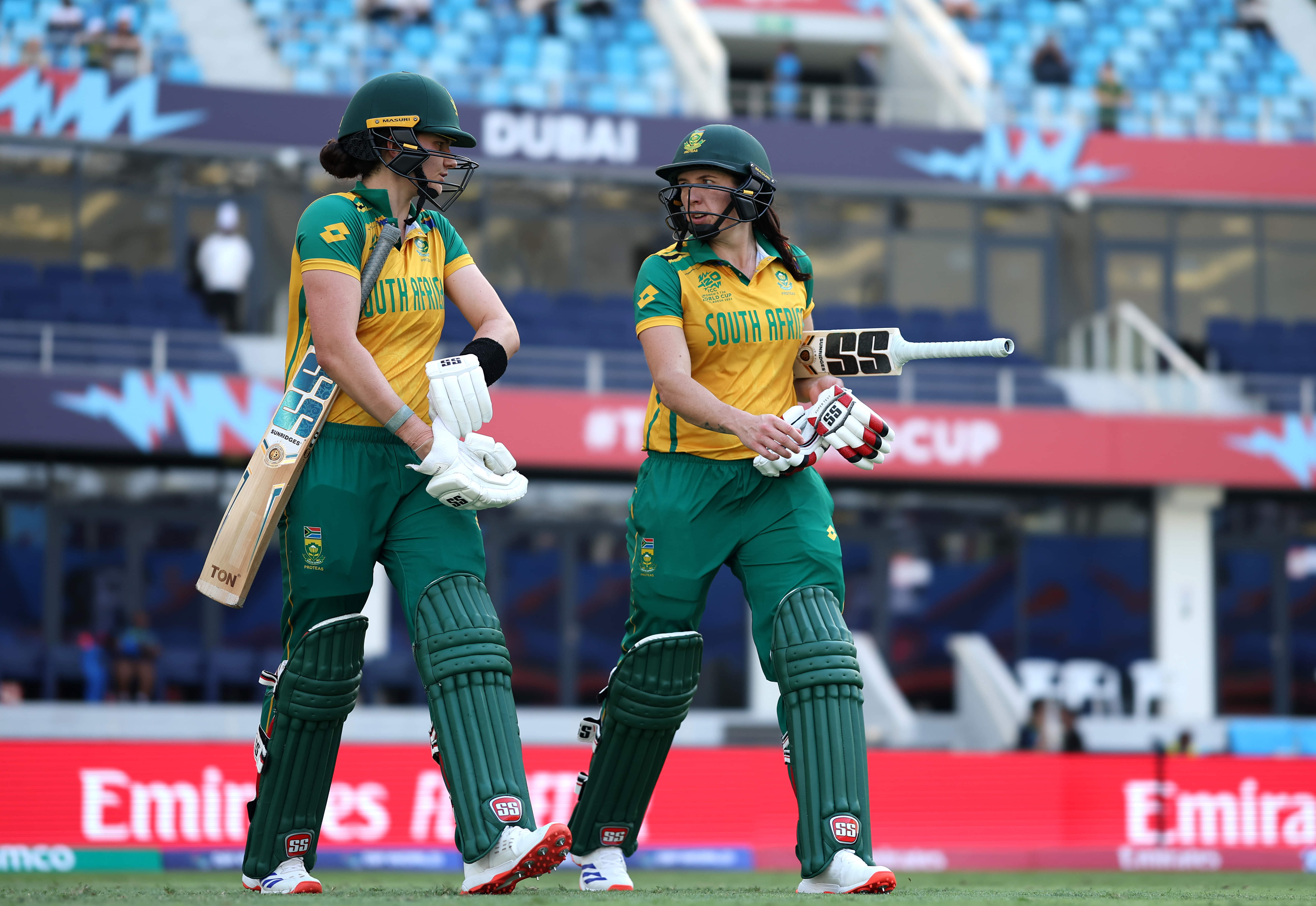 South Africa register 10-wicket win to kick off their T20 World Cup campaign