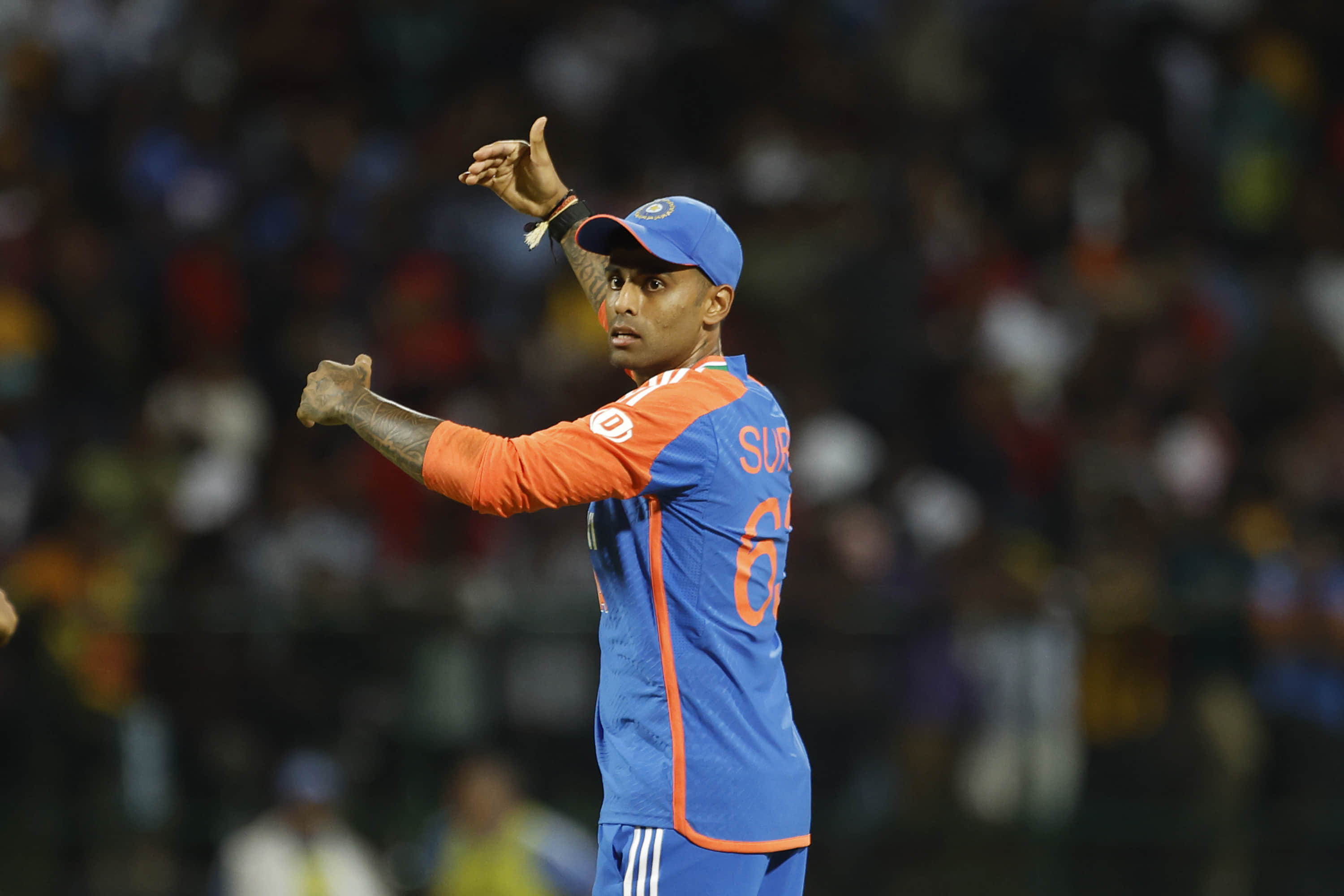 IPL 2025: Surya skips Mumbai Indians captaincy question, terms it googly