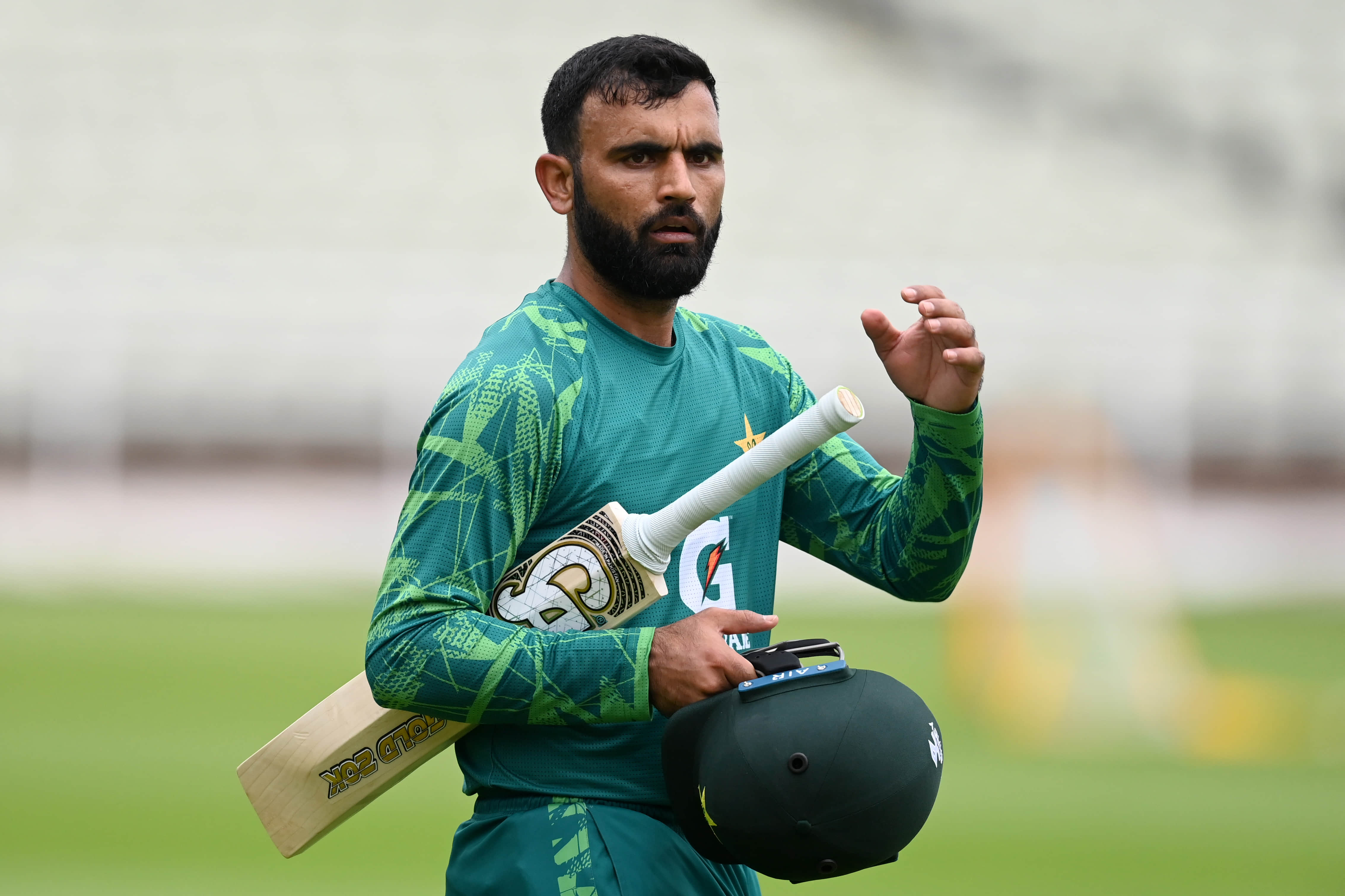 Fakhar Zaman issued show-cause notice over Babar Azam tweet