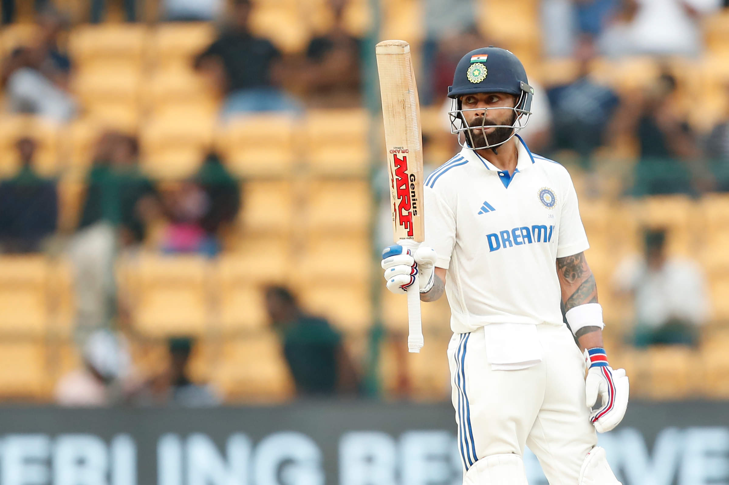 Virat Kohli completes 9000 runs in Test cricket