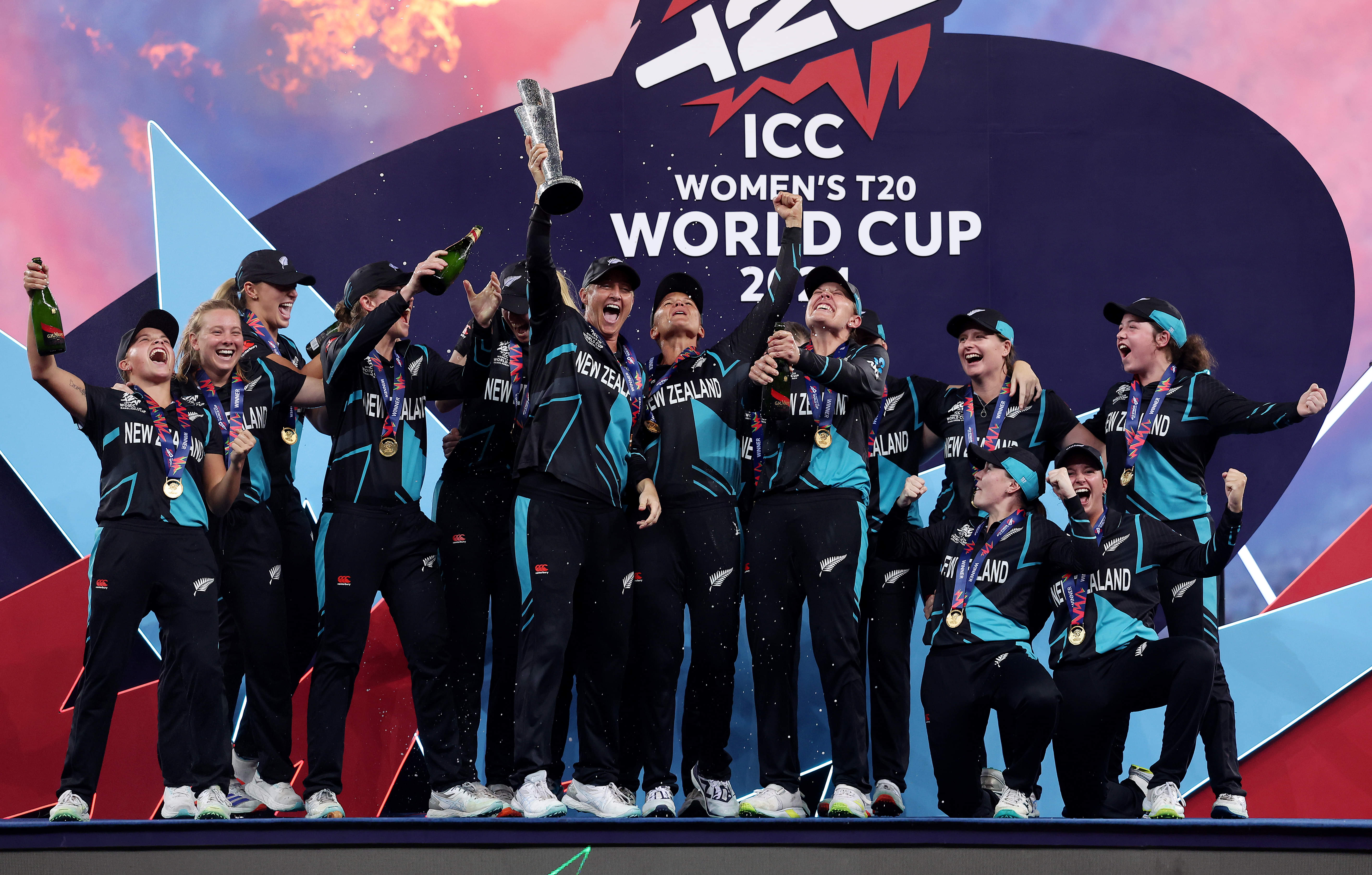 When past and future alloyed to fix New Zealand’s date with destiny