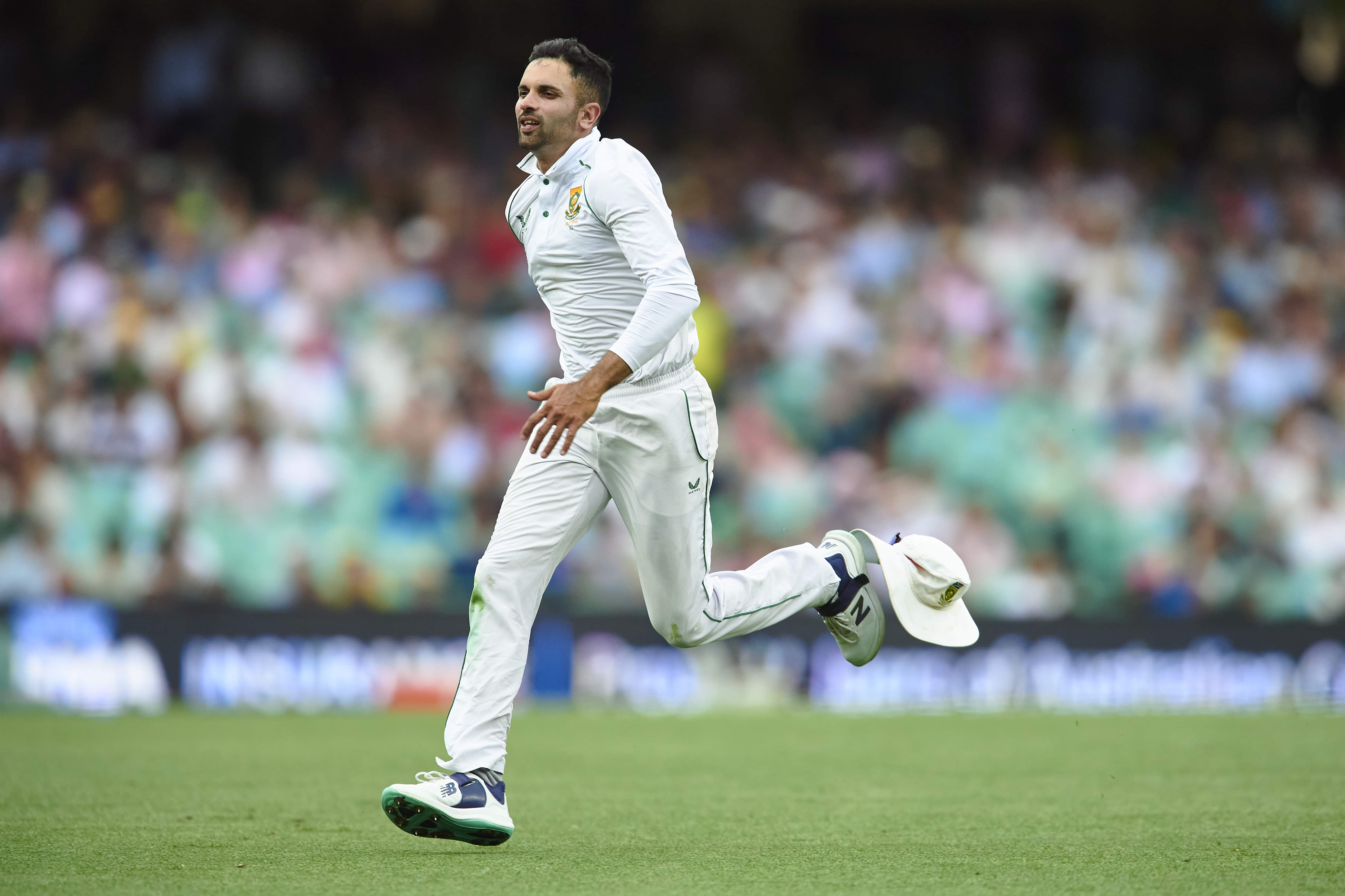 Keshav Maharaj reckons South Africa ahead despite Mehidy-Jaker stand