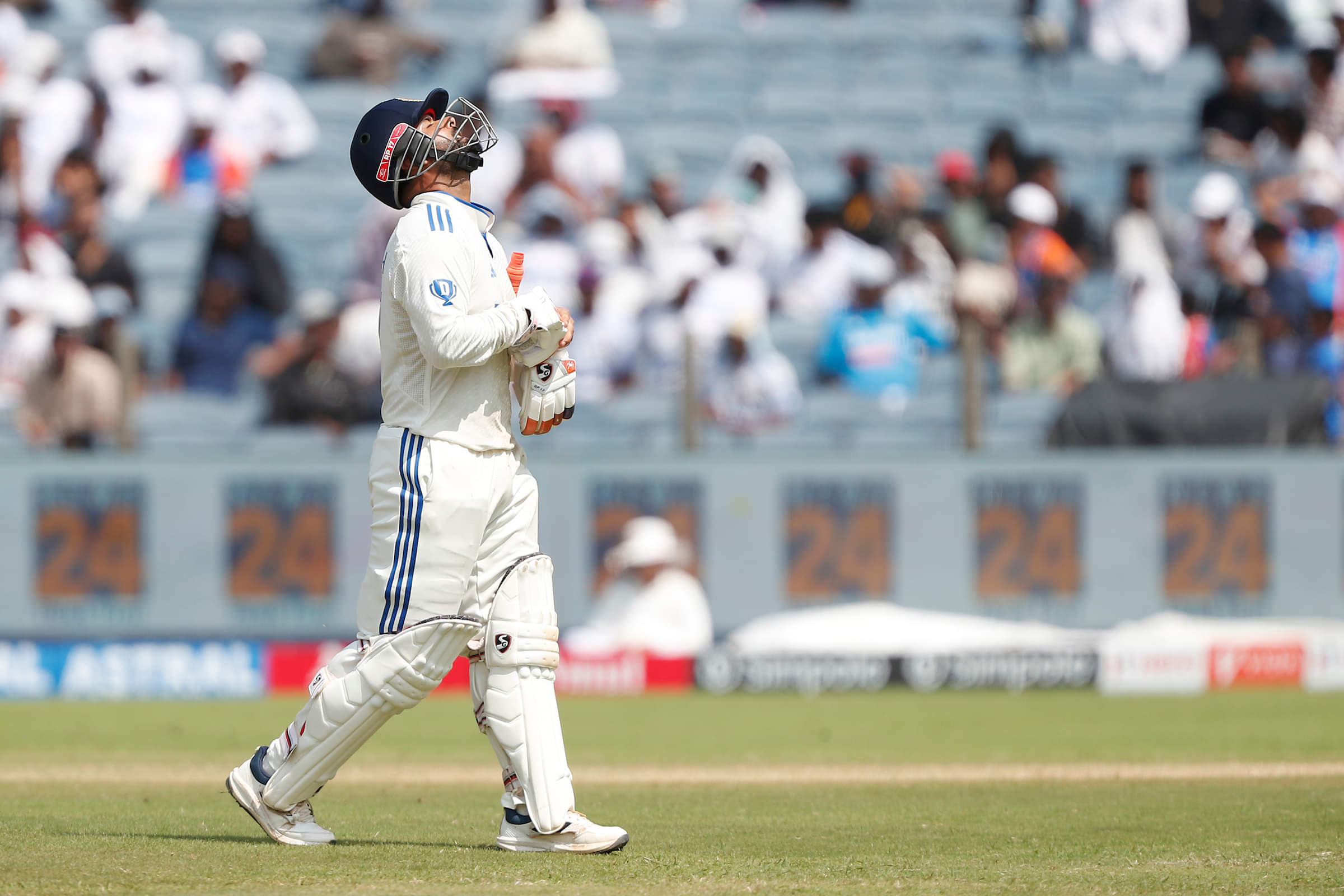 Rishabh Pant registers his first Test duck at home