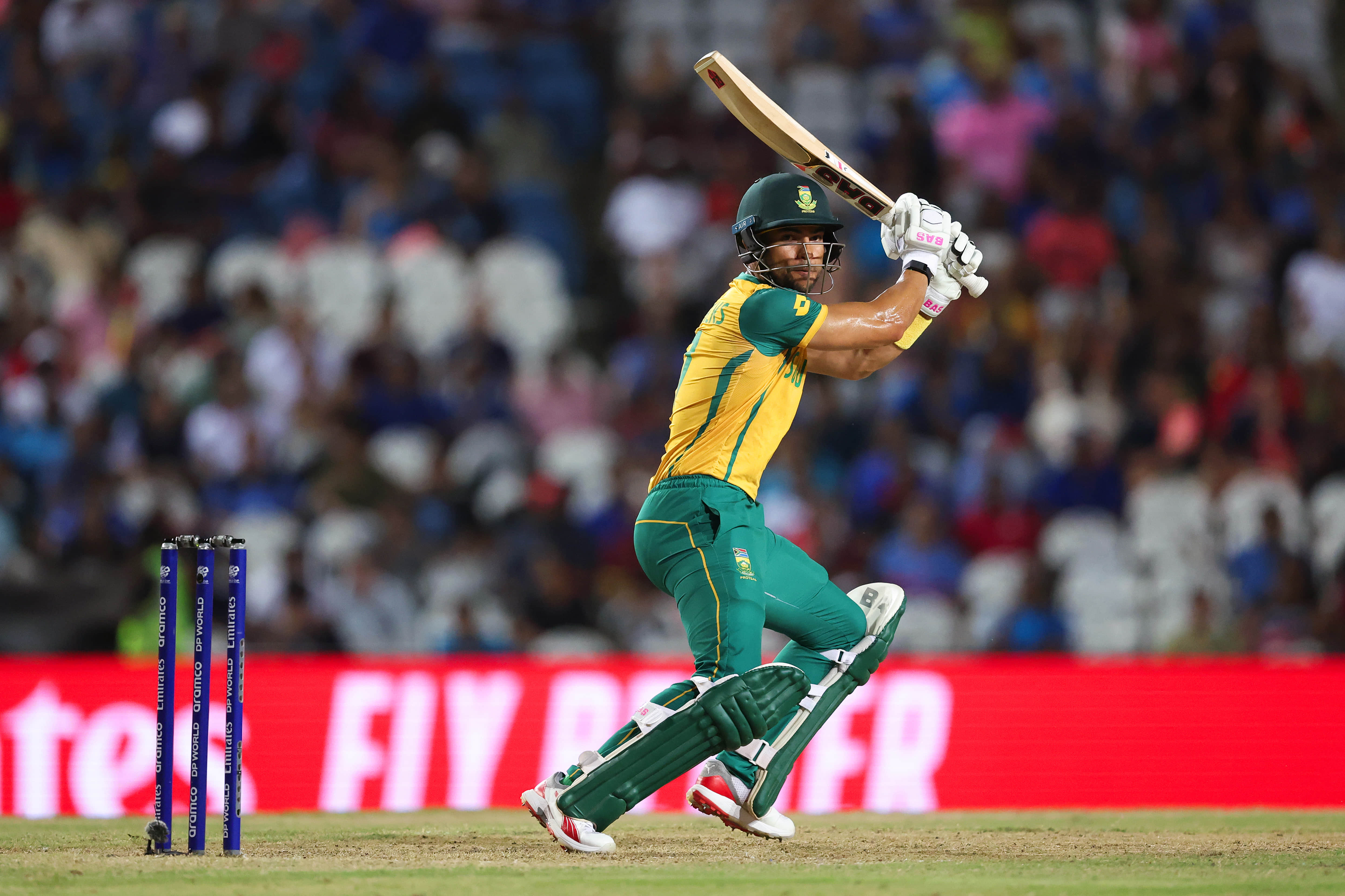 Reeza Hendricks in for SA as unchanged India asked to bat