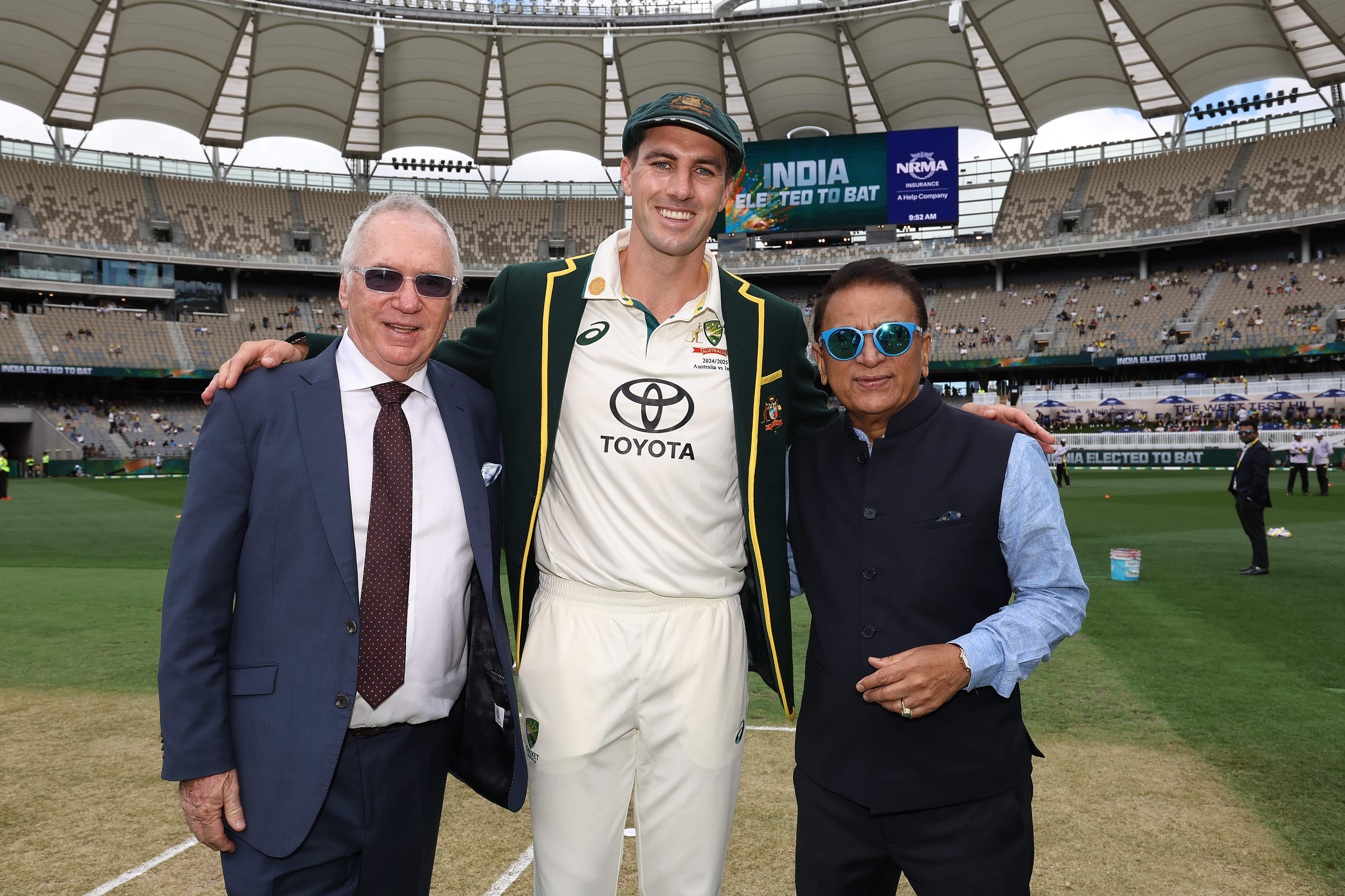 Panic in Australian ranks… like old McDonald, I’m simply loving it: Gavaskar