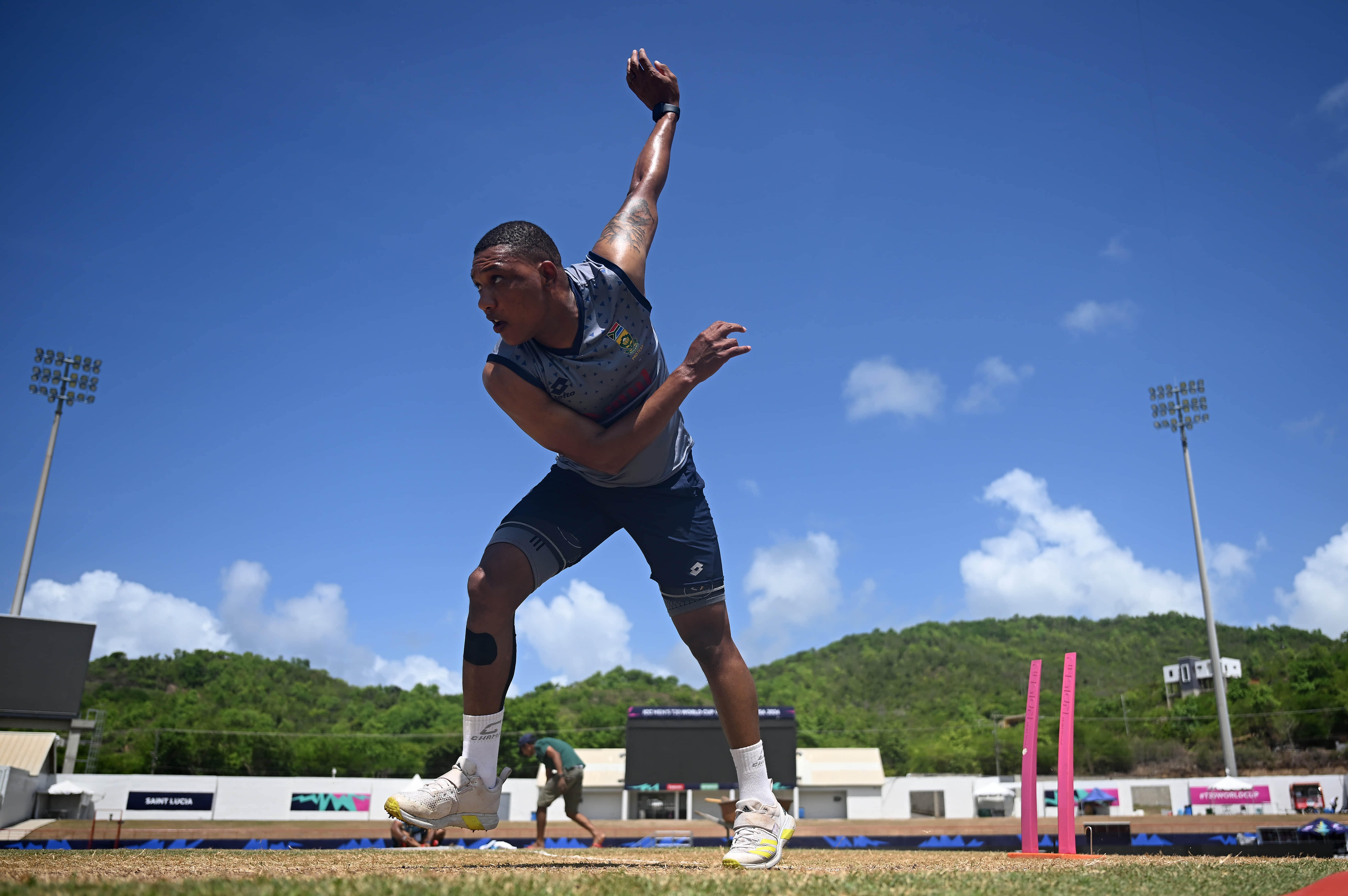 Injury rules South Africa’s Baartman out of Johannesburg ODI against Pakistan