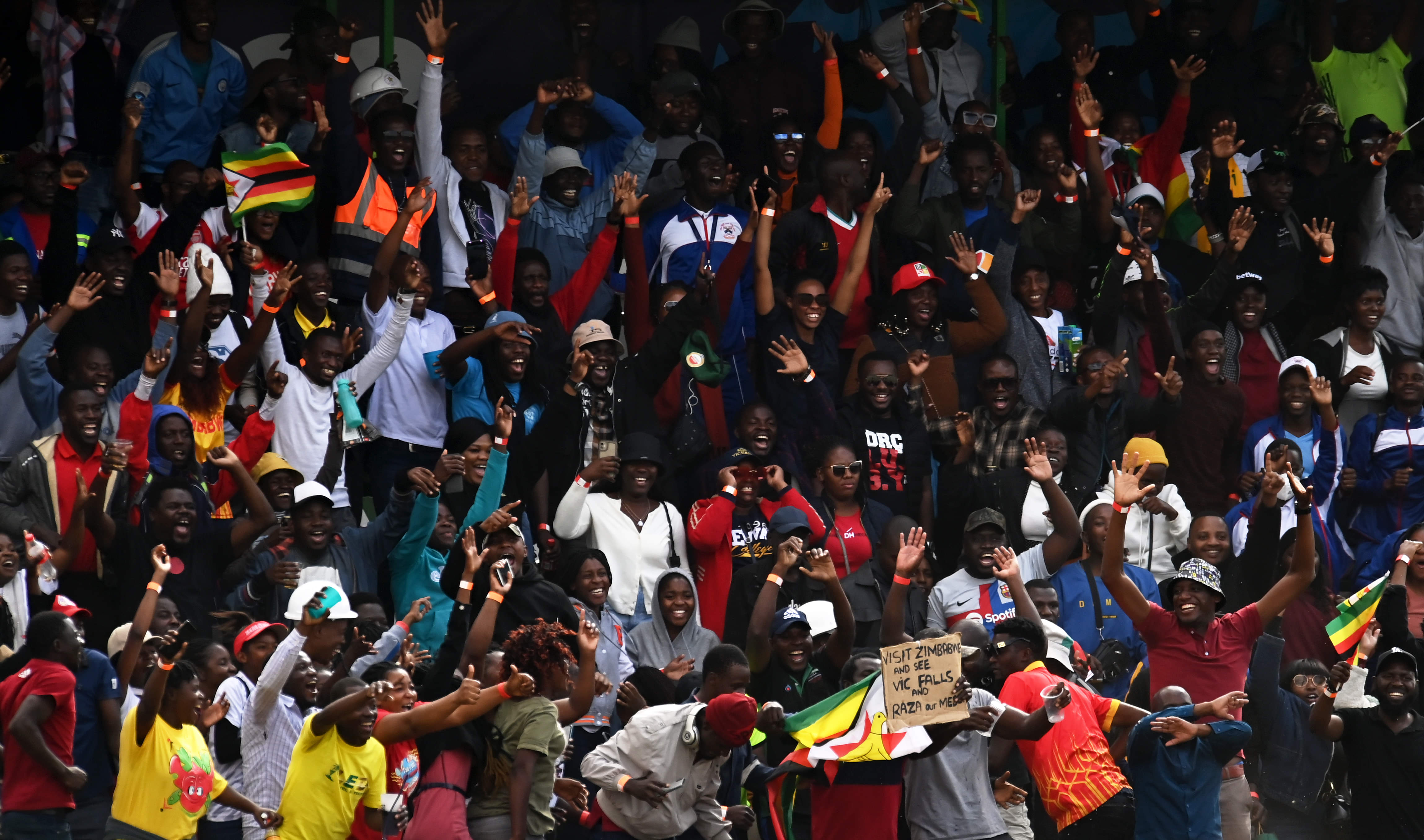 Zimbabwe celebrate first Boxing Day Test in 28 years with free entry in Bulawayo
