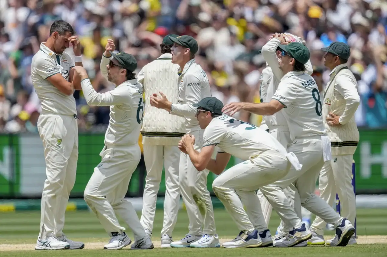 Pat Cummins sheds light on Mitchell Starc's availability for Sydney Test