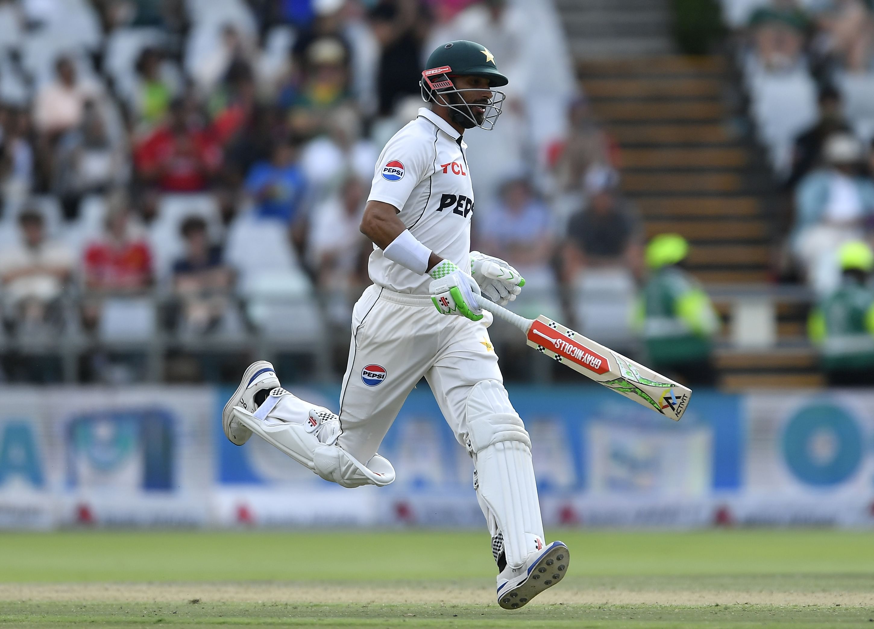 Shan Masood breaks 30-year-old record with Test ton against South Africa