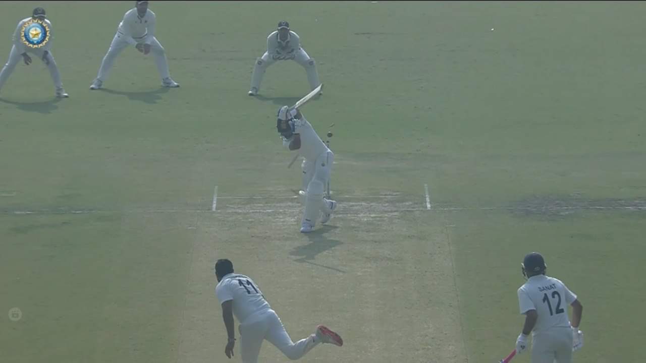 Railways’ Himanshu Sangwan sends Virat Kohli's off-stump flying in his Ranji Trophy return