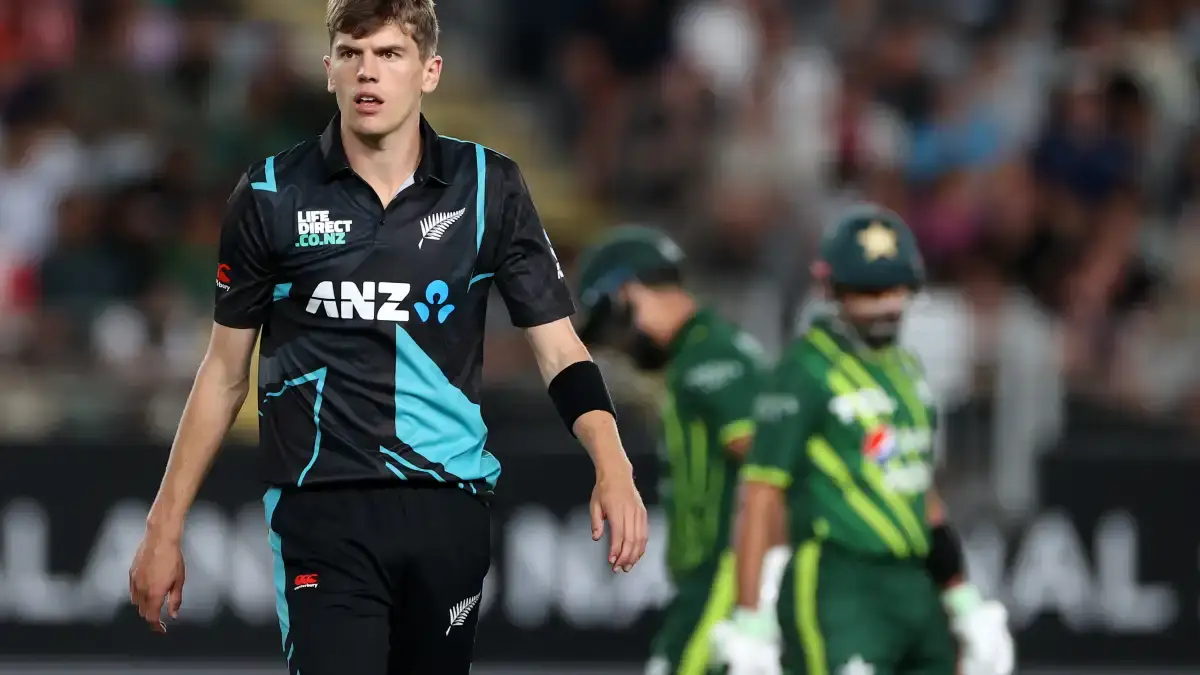 New Zealand Pacer Ben Sears Ruled Out of ICC Champions Trophy 2025