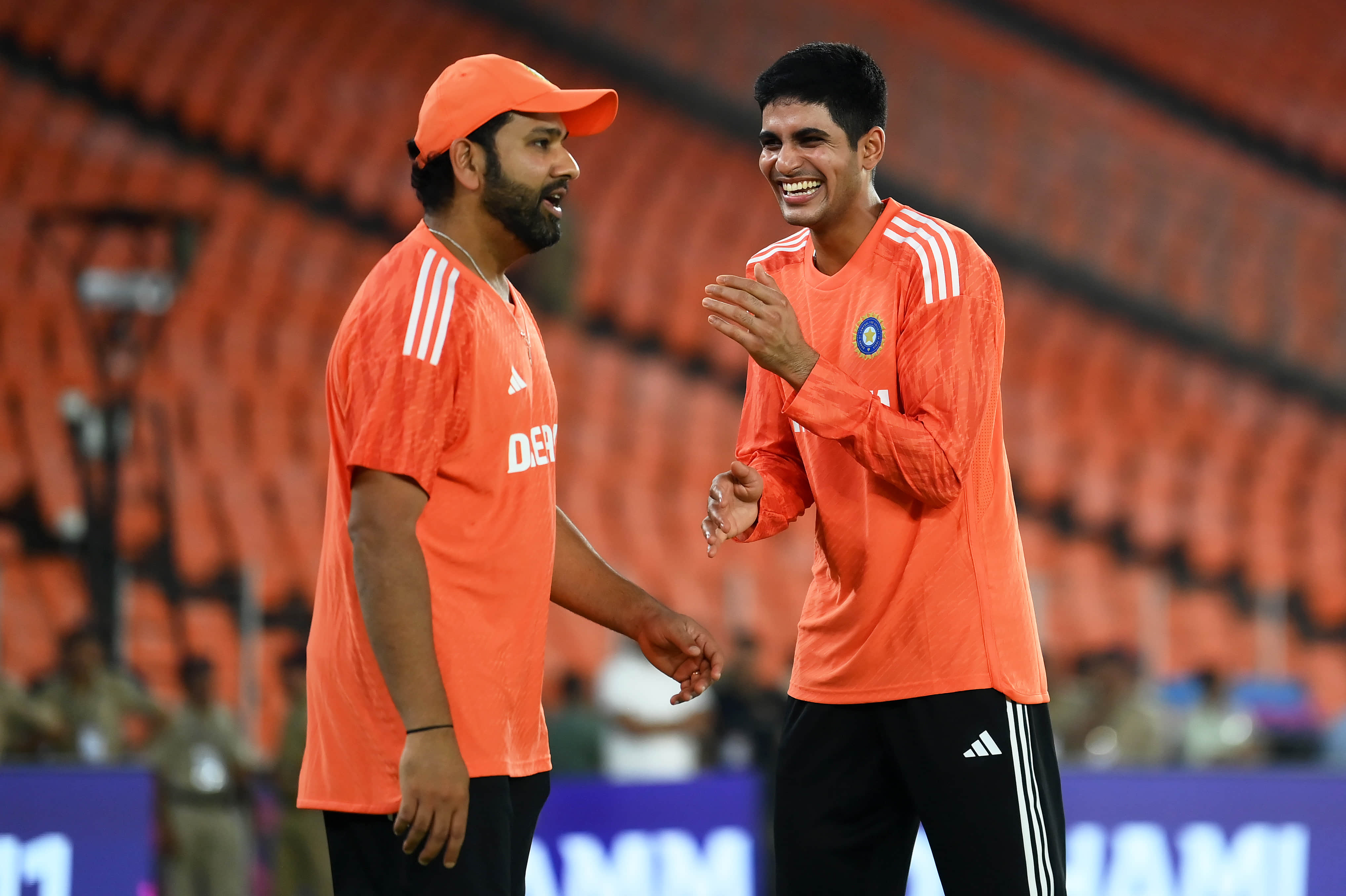 Rohit Sharma & Ravindra Jadeja Caught Bragging, Leaves Shubman Gill Speechless