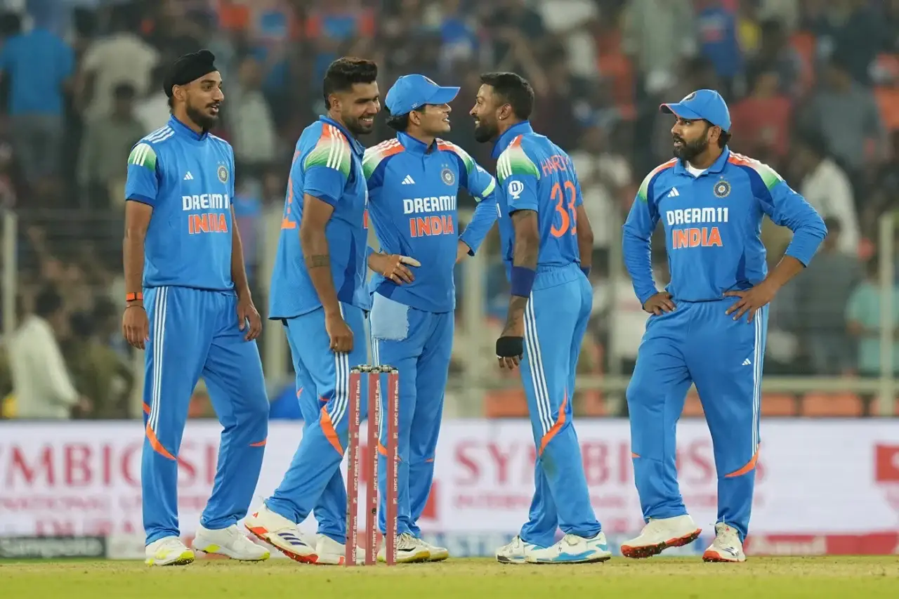 India Pick Shami & Harshit Over Arshdeep; Bangladesh Opt to Bowl In Dubai